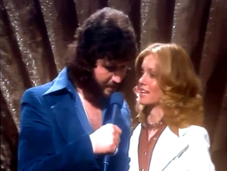 Olivia Newton-John Long Live Love on Top of the Pops March 28 1974 Olivia Newton-John Long Live Love on Top of the Pops March 28 1974