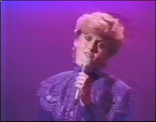 Olivia Newton-John The Tomorrow Show, Coast to Coast 1981 performs The Promise Olivia Newton-John The Tomorrow Show, Coast to Coast 1981 performs The Promise