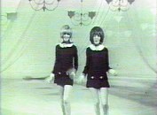 Olivia Newton-John on Tonight Show Bert Newton 1984 Bandstand with Pat Farrar