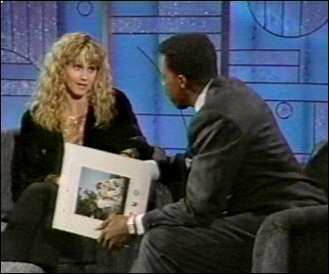 Olivia Newton-John, Arsenio Hall