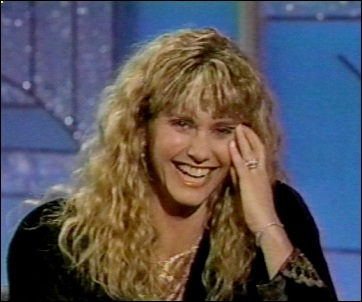 Olivia Newton-John, Arsenio Hall